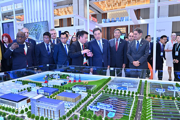 1762397402112742.jpg 102702.jpg